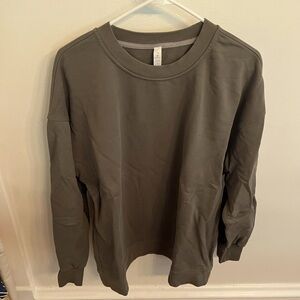 Lulu Sweatshirt